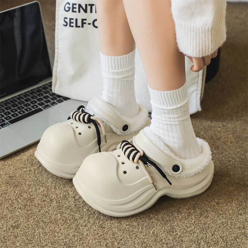 洞洞鞋女款厚底加绒网红爆款增高松糕底保暖潮流软底一脚蹬棉拖鞋