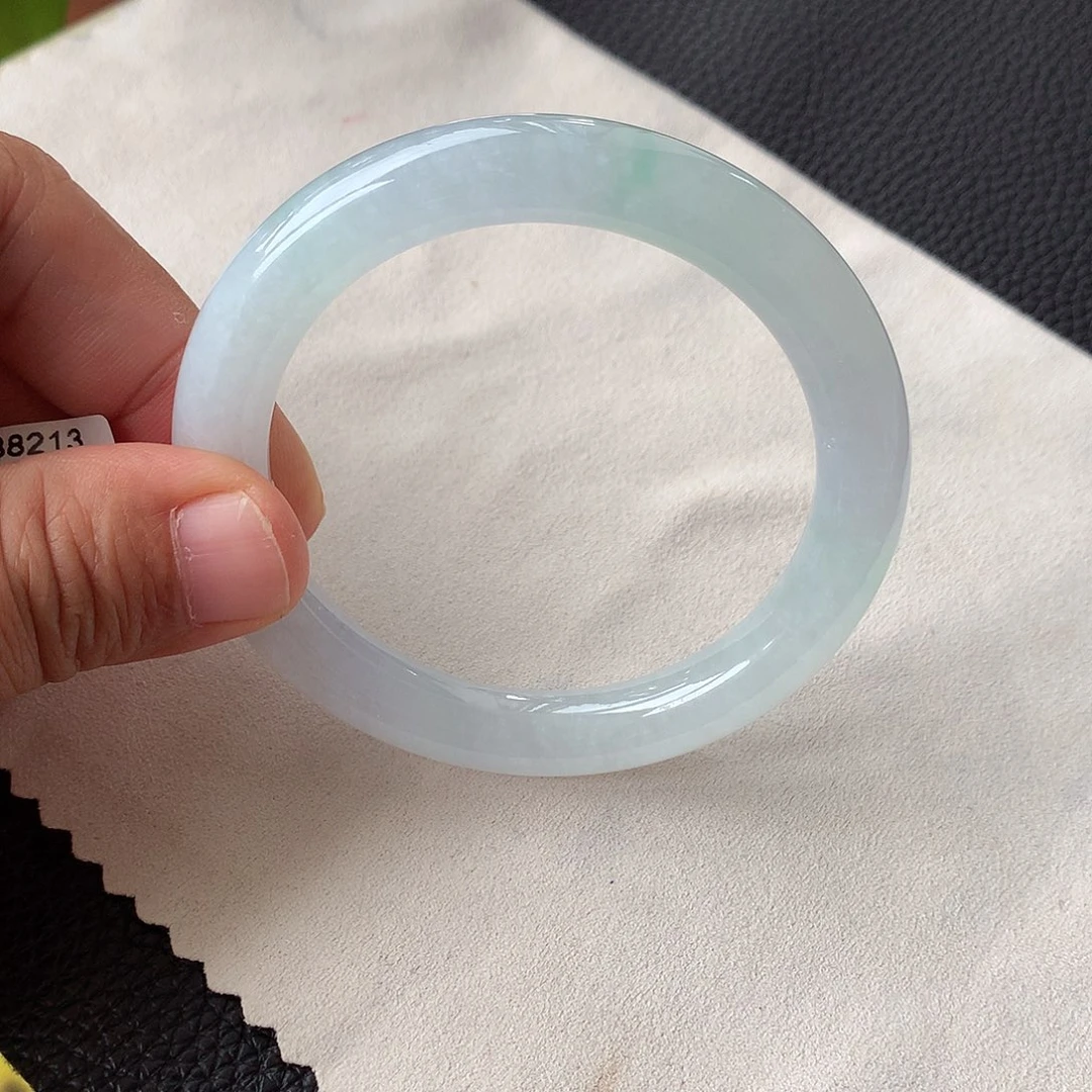 A***涓翡翠未镶嵌手镯5号