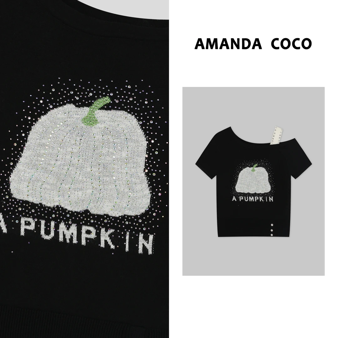 AMANDACOCO茜茜丨夏季薄款烫钻南瓜刺绣显瘦露肩短袖针织衫