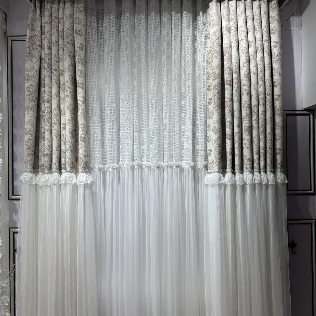 卧室窗帘粉色女生卧室窗帘