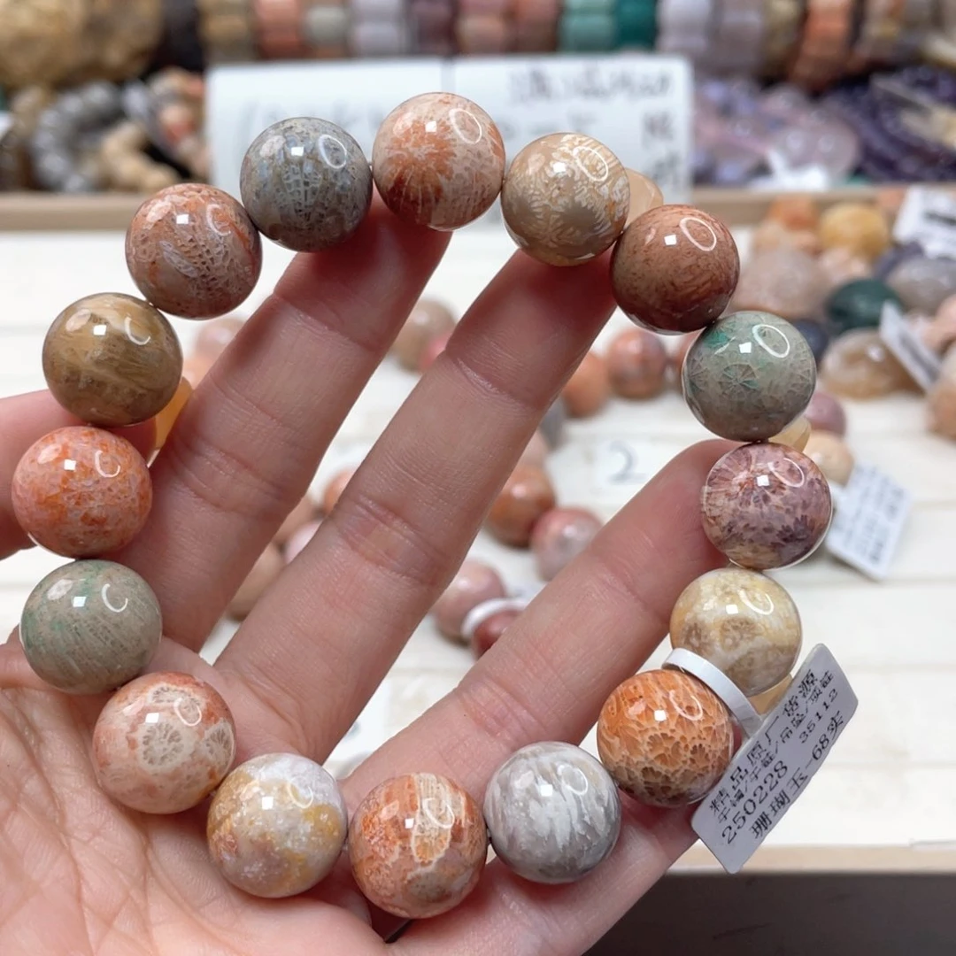 未镶嵌手链硅化玉圆**哈454