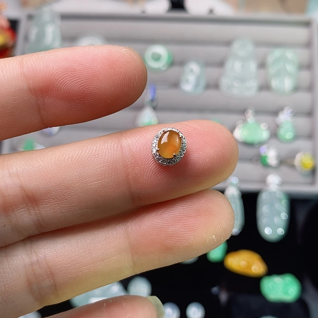 翡翠银S925镶嵌颈饰蛋面