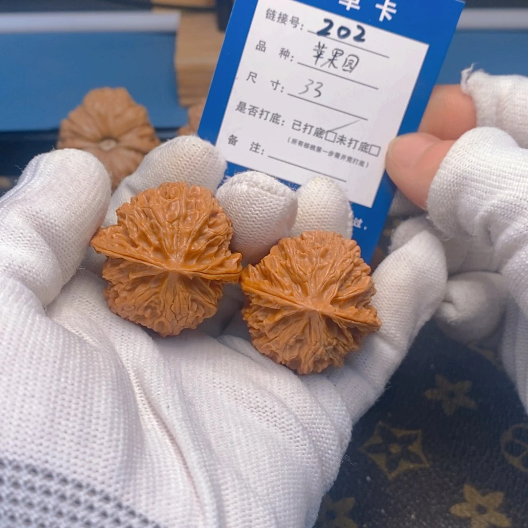 桃核吊坠文玩核桃