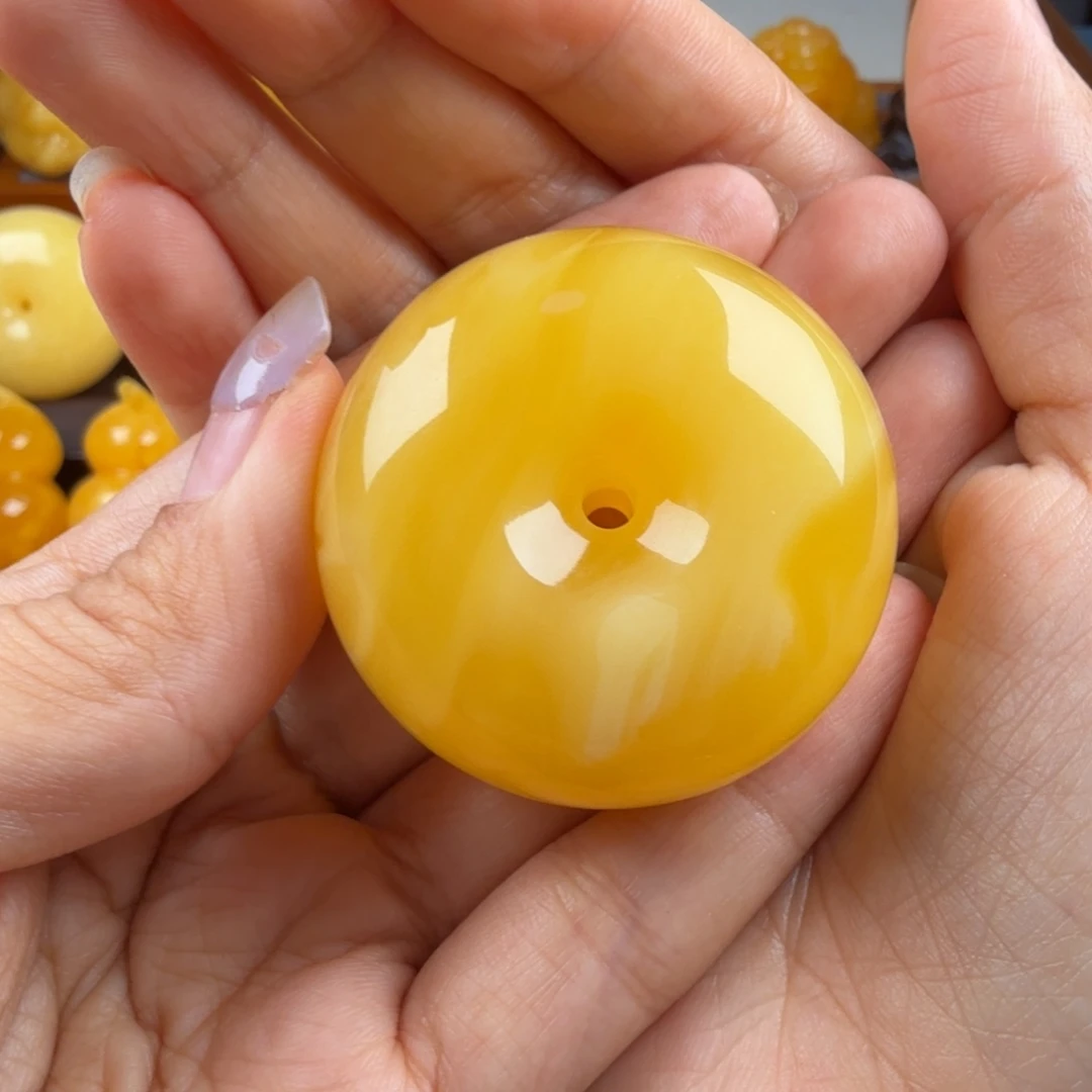 琥珀颈饰未镶嵌纯天然琥珀蜜蜡无优化
