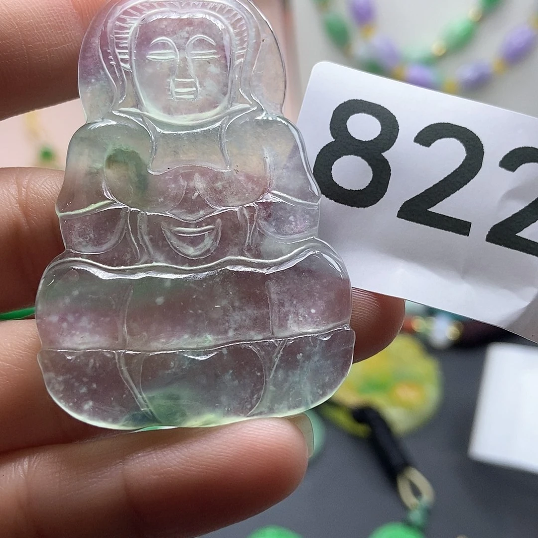 翡翠吊坠(赠链)未镶嵌