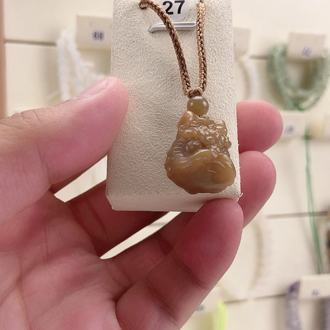 颈饰未镶嵌和田玉