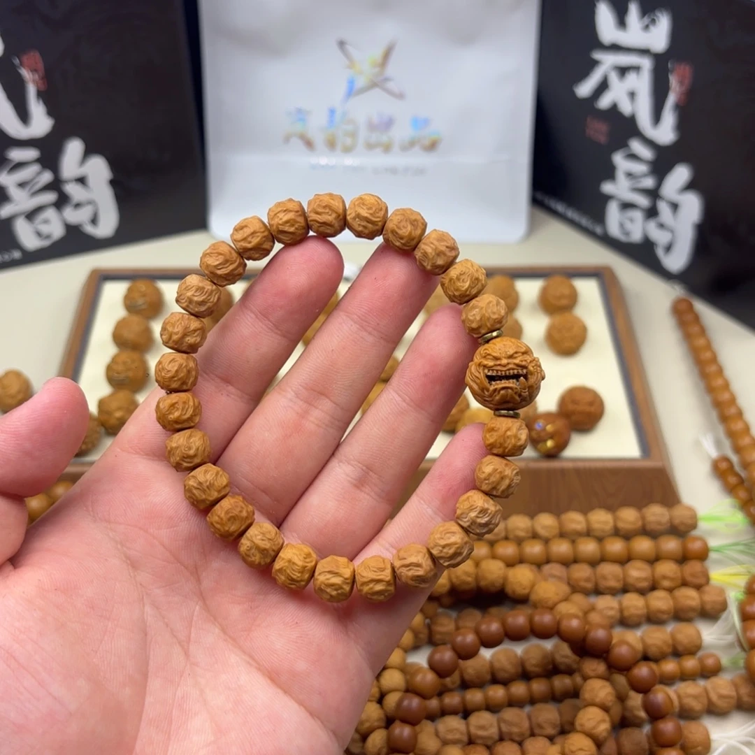 吊坠猴头核桃龙蛇