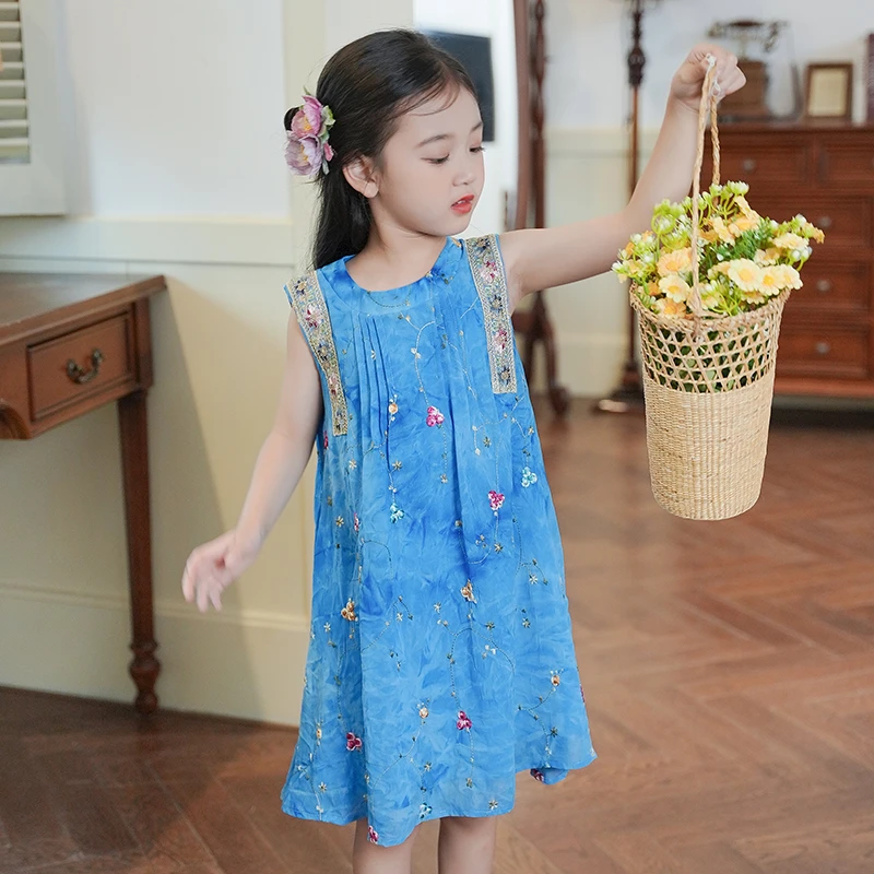 53825女童连衣裙洋气刺绣压褶扎染背心裙2025夏季新款超好看裙子