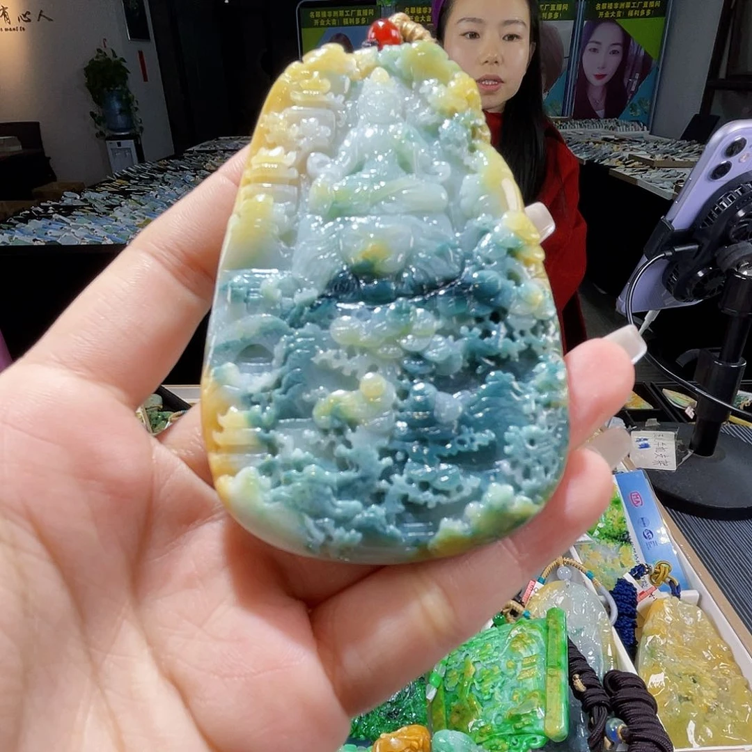 颈饰未镶嵌翡翠?****?一