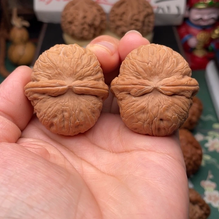 【闪购商品】把件文玩核桃40全品元宝