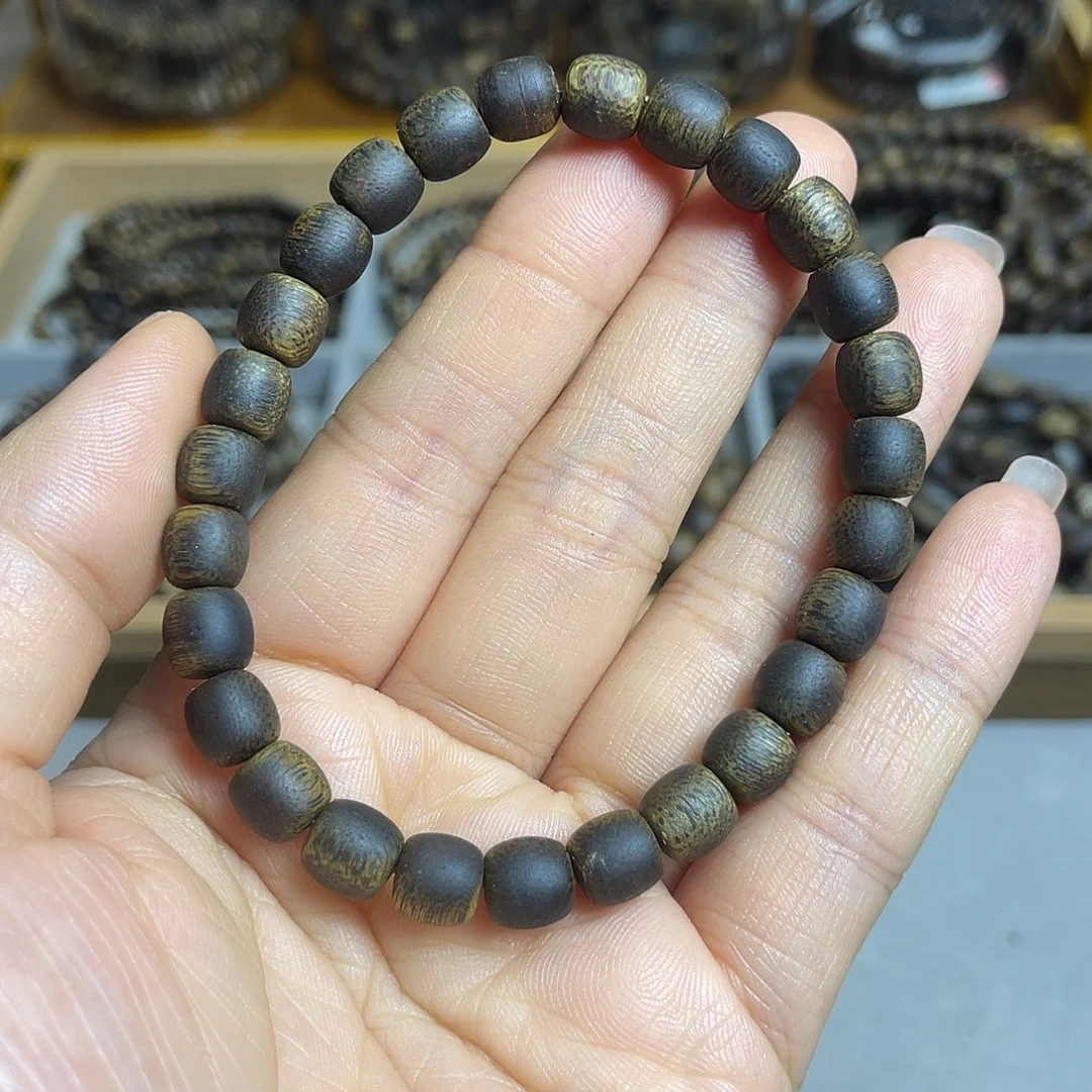 沉香沉香碎屑棋楠沉香老料古珠单圈沉水级