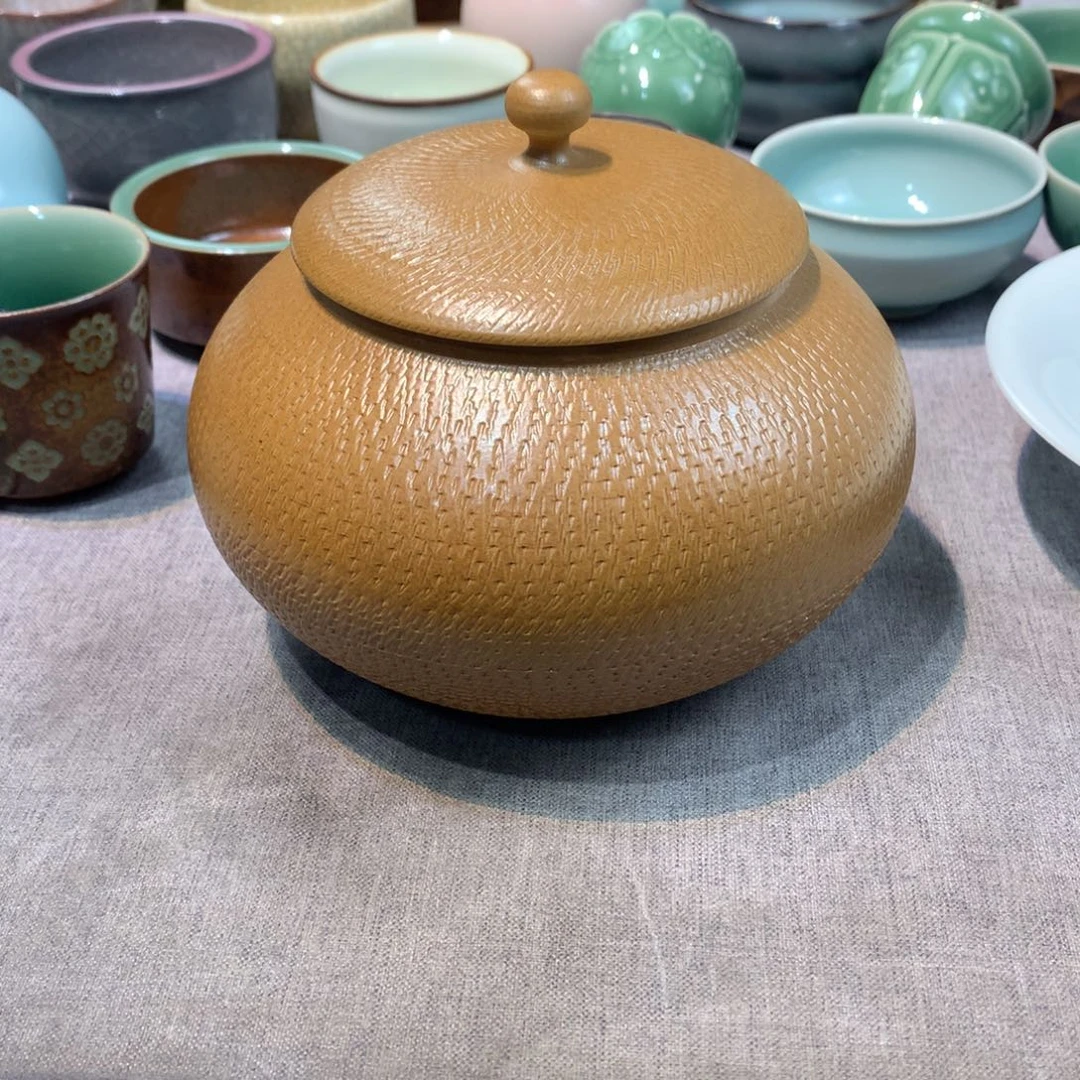 0*6龙泉青瓷手工茶叶罐