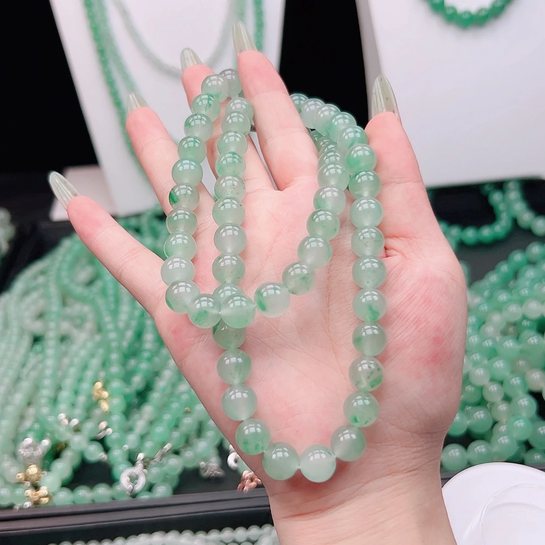 项链未镶嵌石英质玉（非洲翠）