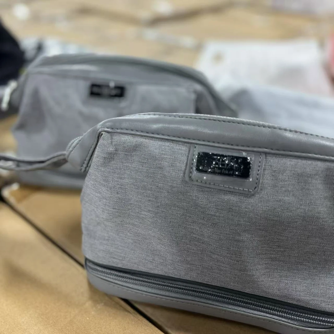 【什么都有】立体化妆包 库存仅此一批 爆炸福利