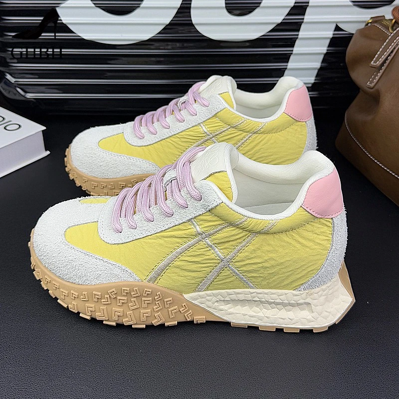 真皮厚底德训鞋女新款春季百搭内增高运动鞋复古拼色阿甘鞋潮