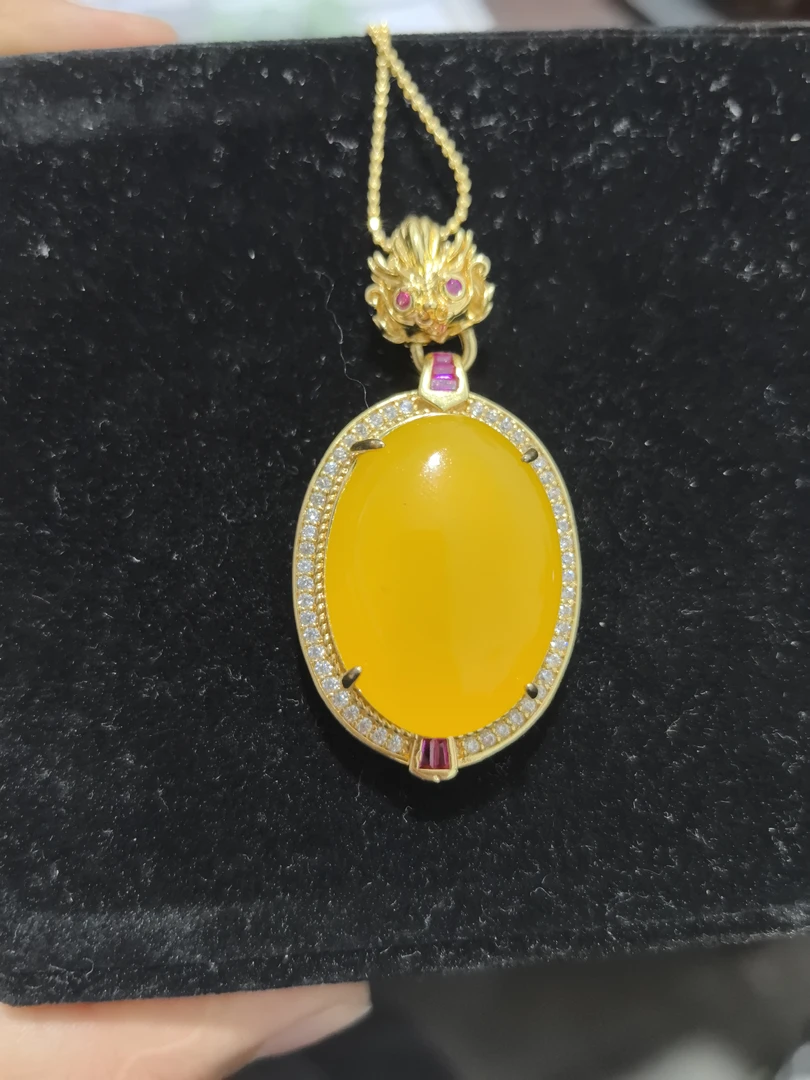 9521带链子天然满黄玛瑙珠宝玉多样性