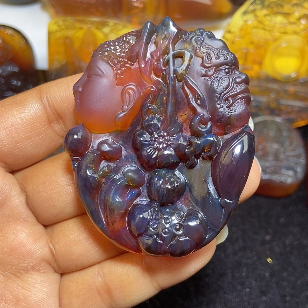 琥珀未镶嵌颈饰缅甸天然琥珀吊坠