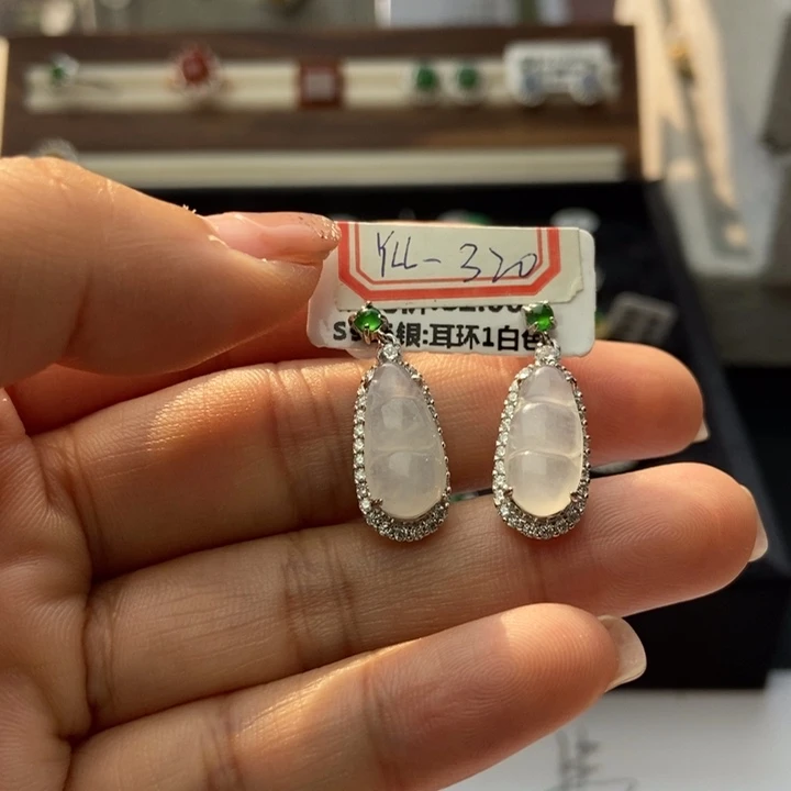 翡翠耳饰银S925镶嵌耳钉