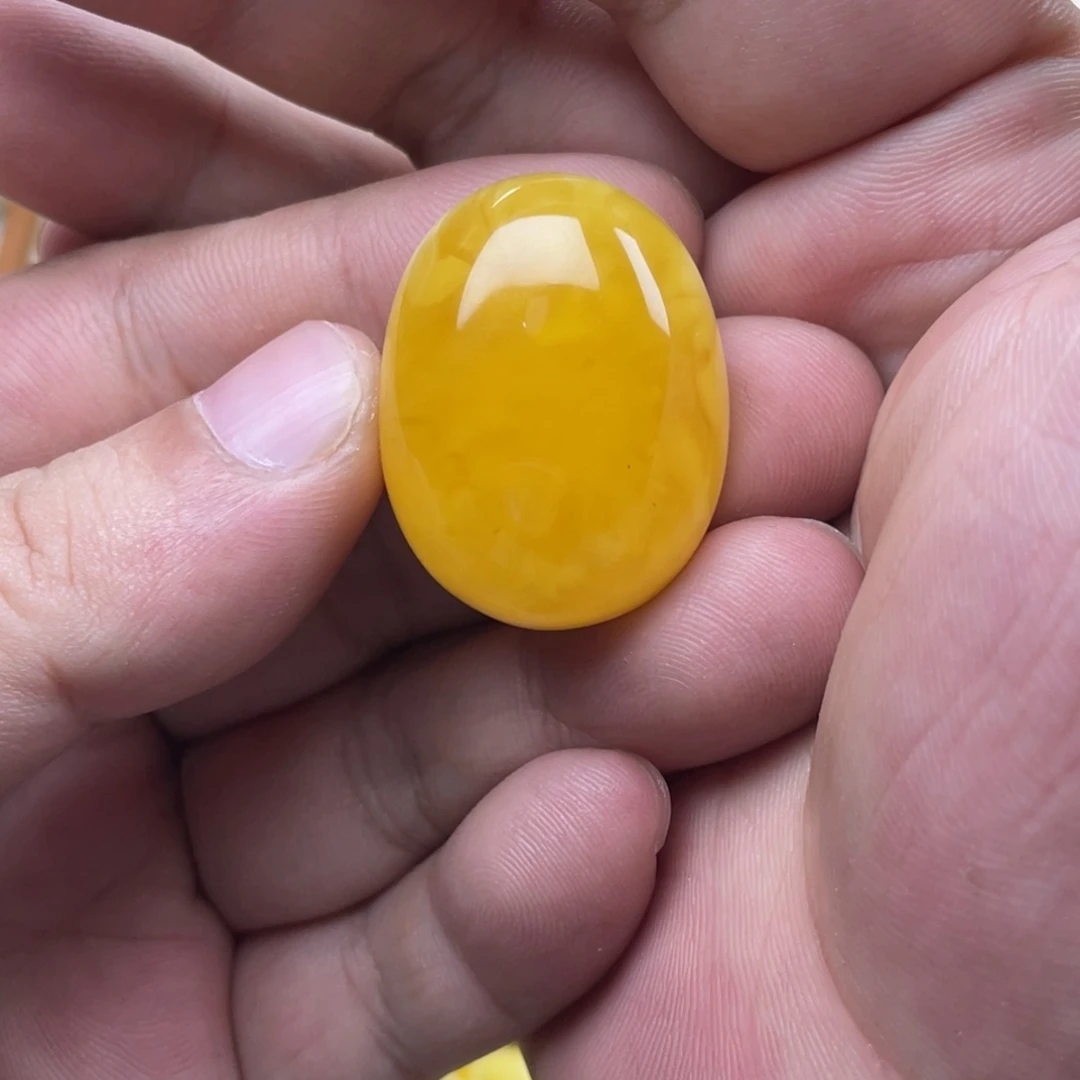 琥珀颈饰未镶嵌琥珀蜜蜡