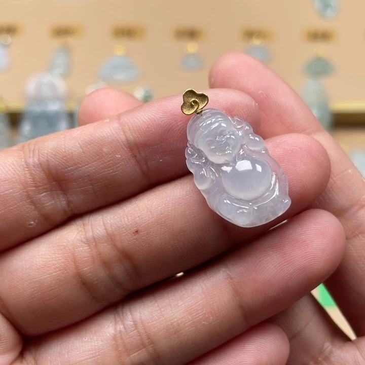 翡翠18K金镶嵌颈饰财爷