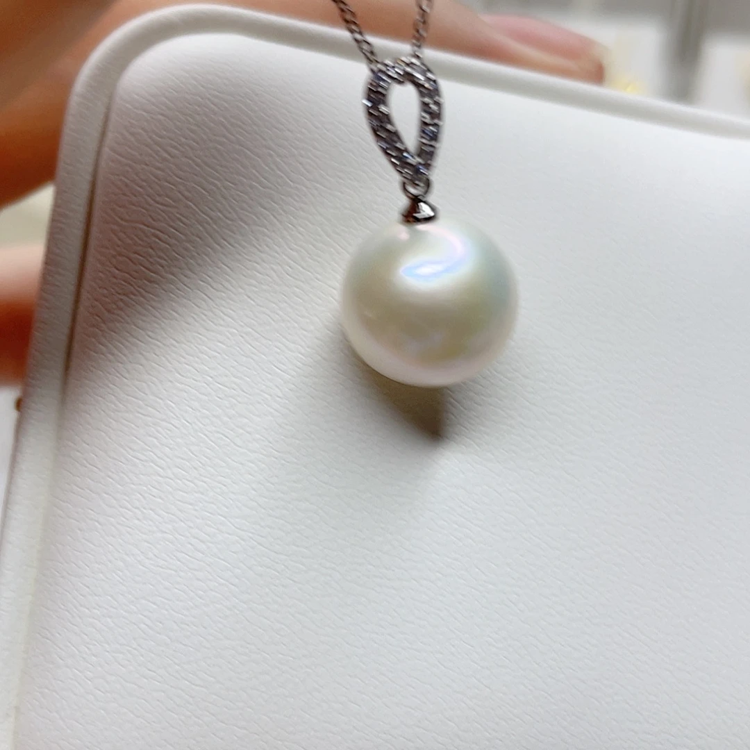 淡水珍珠吊坠(赠链)合金