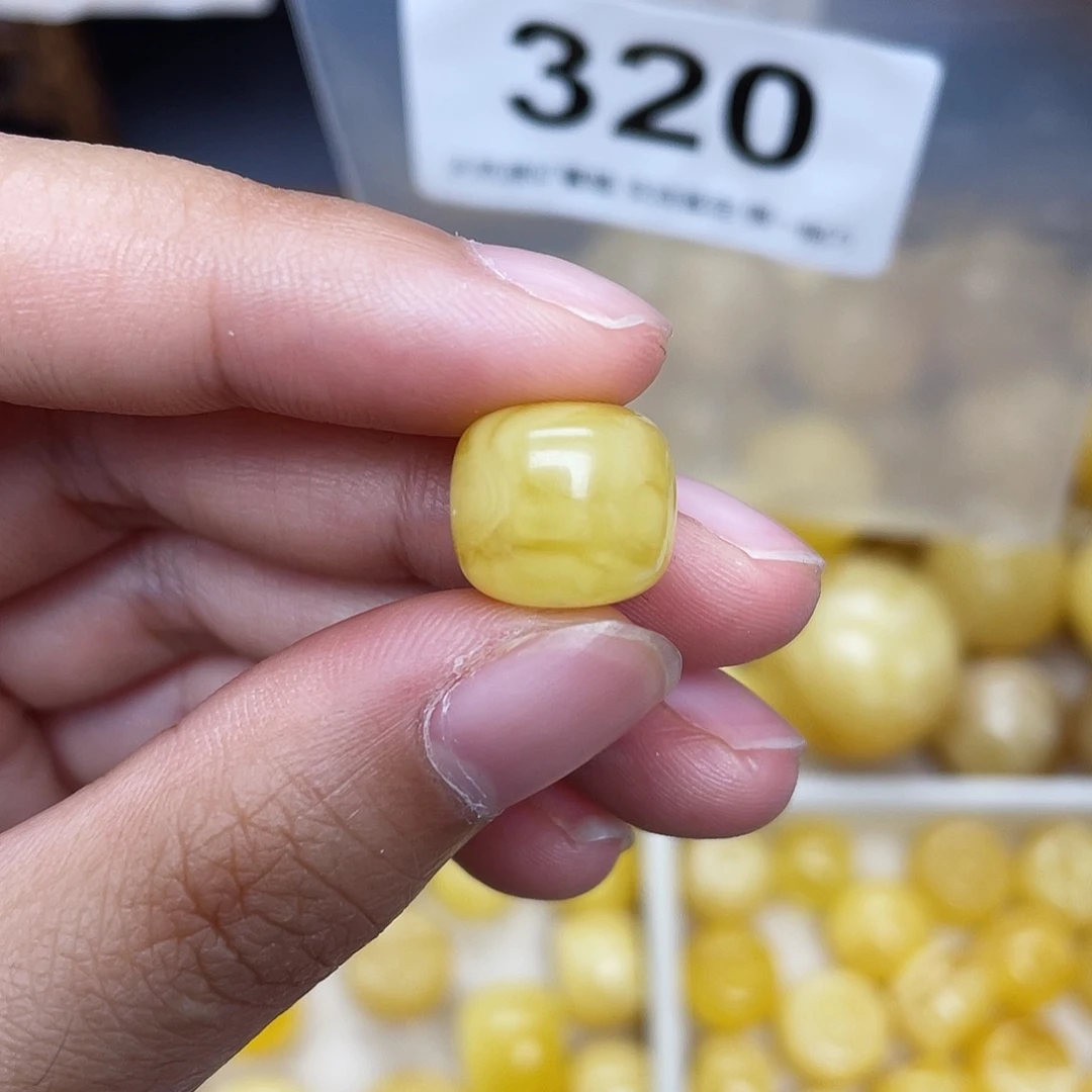 蜜蜡未镶嵌珠宝奇石粉12.3