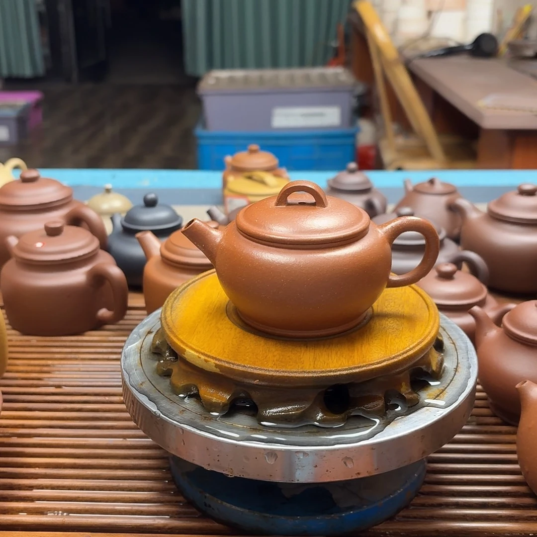茶壶紫砂半手工制作