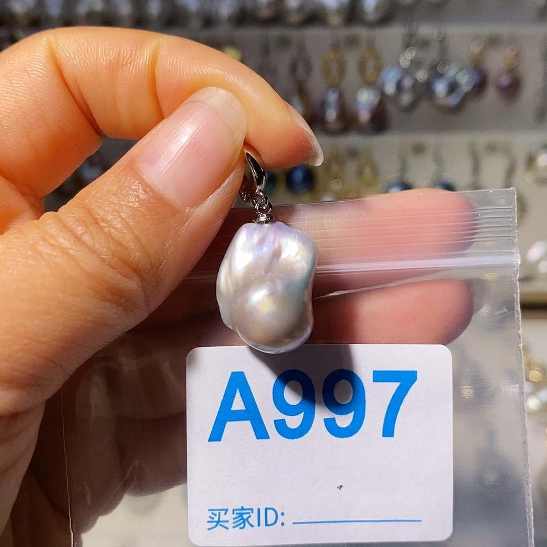 未镶嵌淡水珍珠颈饰