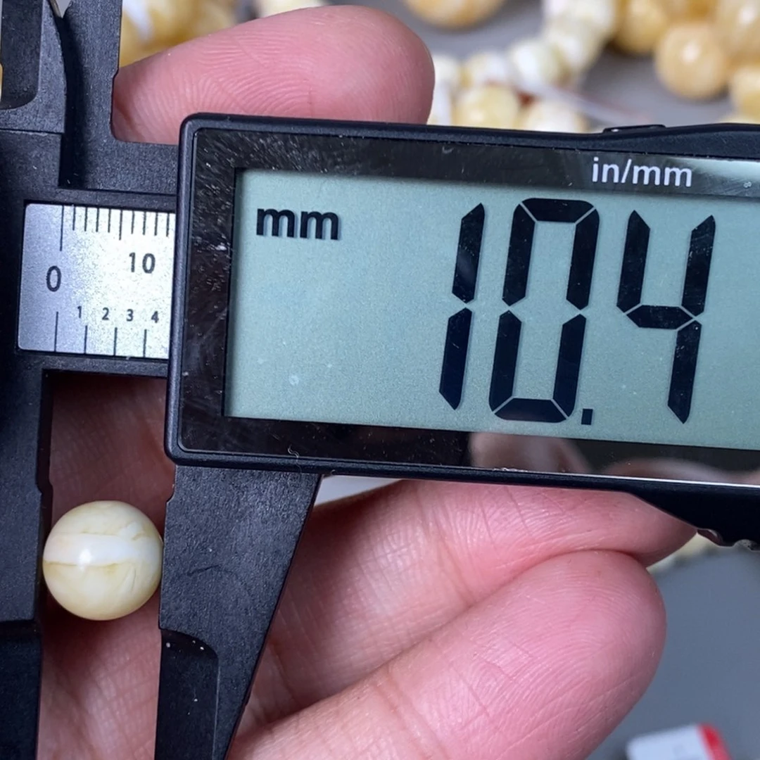 未镶嵌蜜蜡珠宝奇石