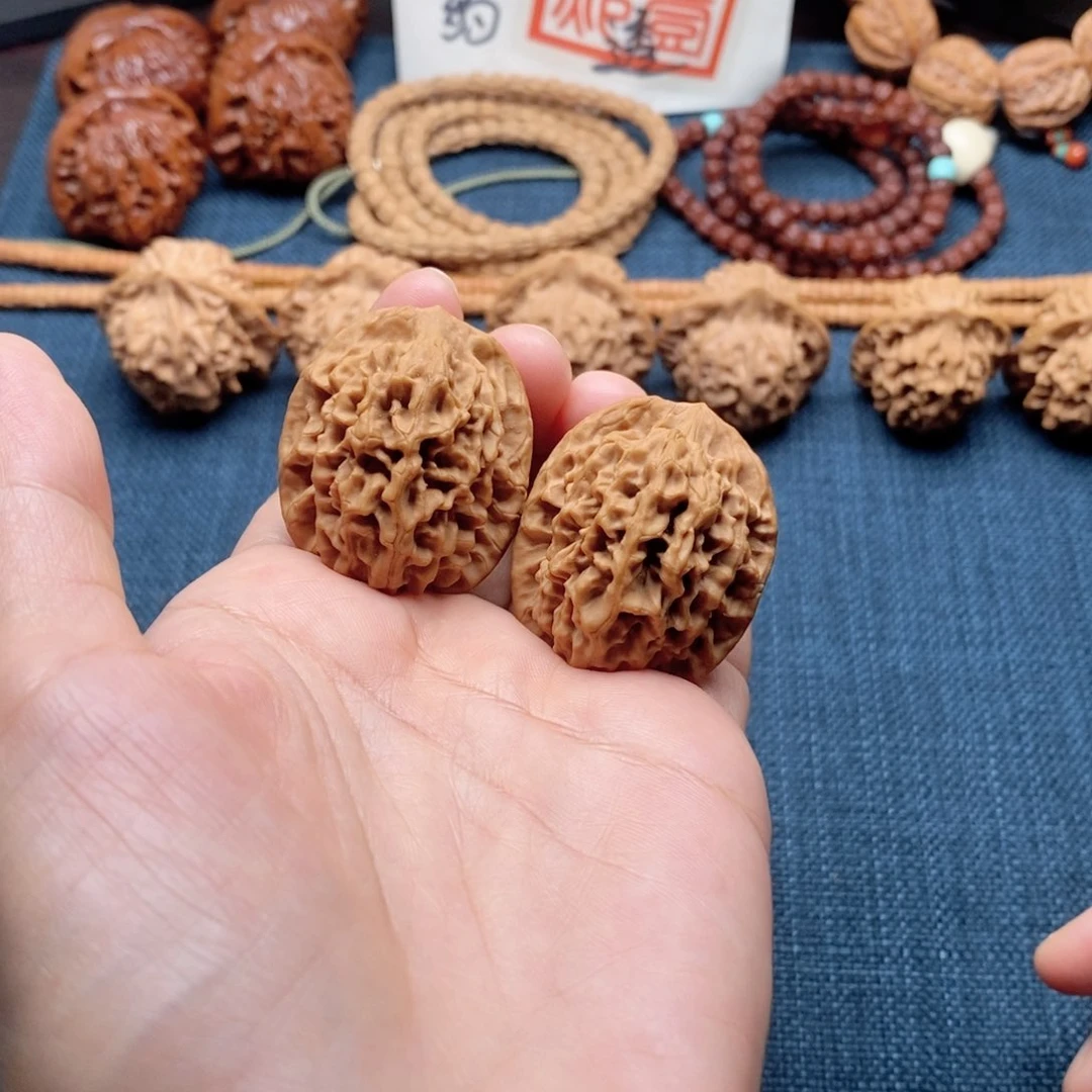 桃核吊坠秦闷核桃31.5