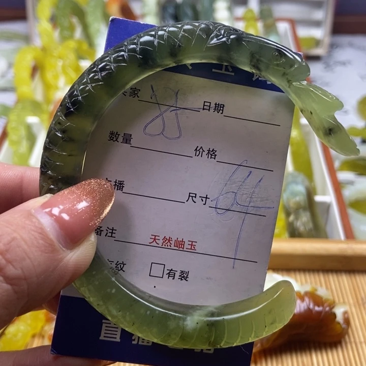 蛇纹石玉未镶嵌戒指