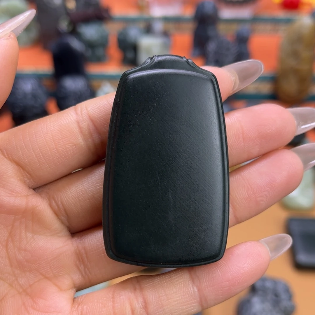 未镶嵌和田玉挂件