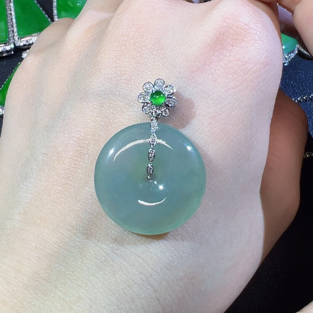 翡翠18K金镶嵌吊坠(不含链)