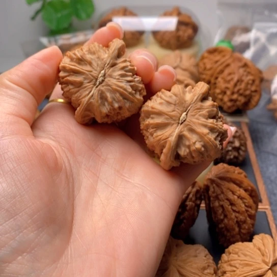 文玩核桃吊坠全品42➕白狮子头货