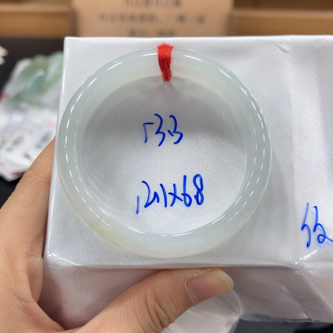 未镶嵌手镯翡翠翡翠