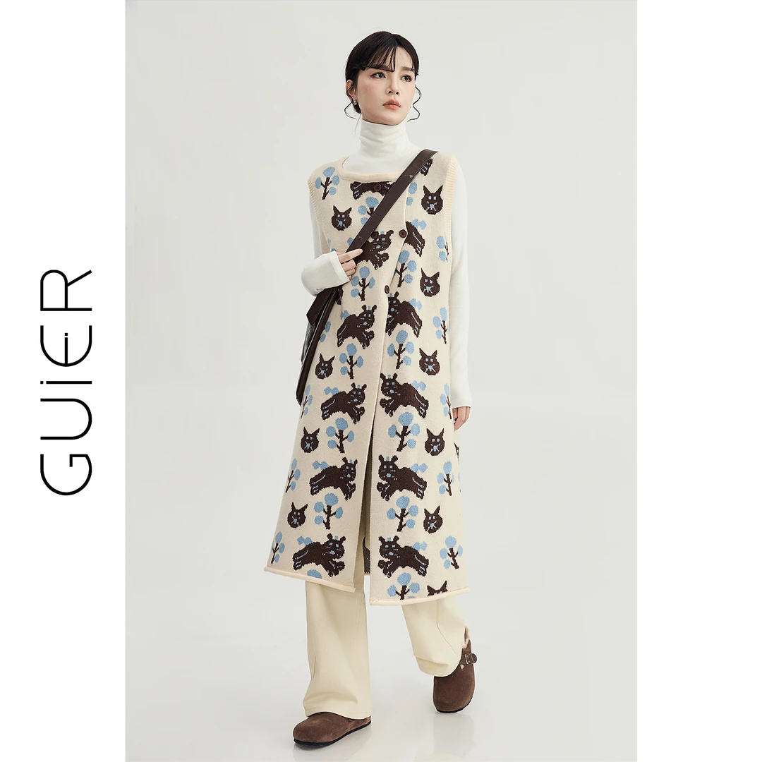 GUIER/桂儿 小猫咪提花针织连衣裙女春秋不规则宽松背心裙子G5119