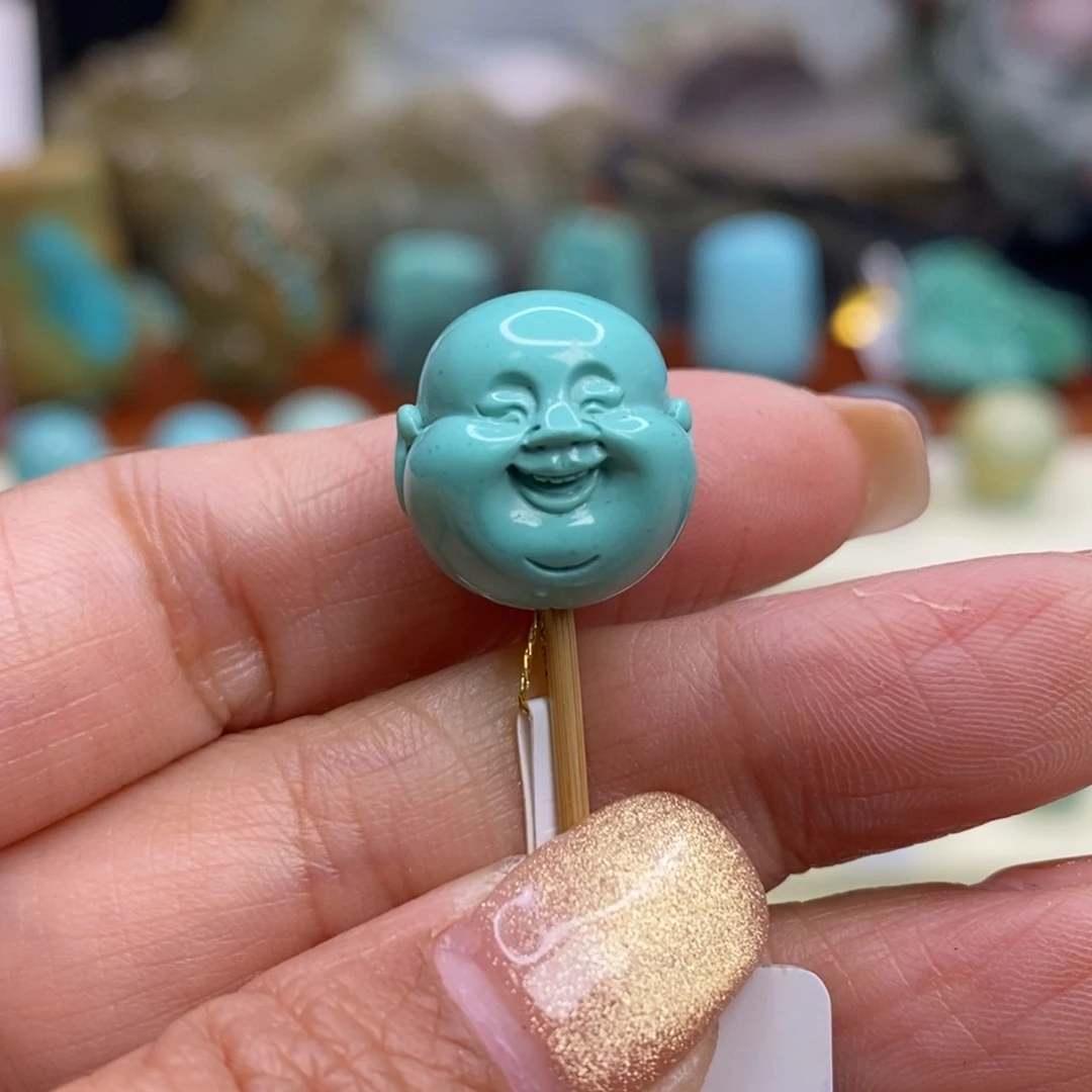 绿松石未镶嵌珠宝奇石