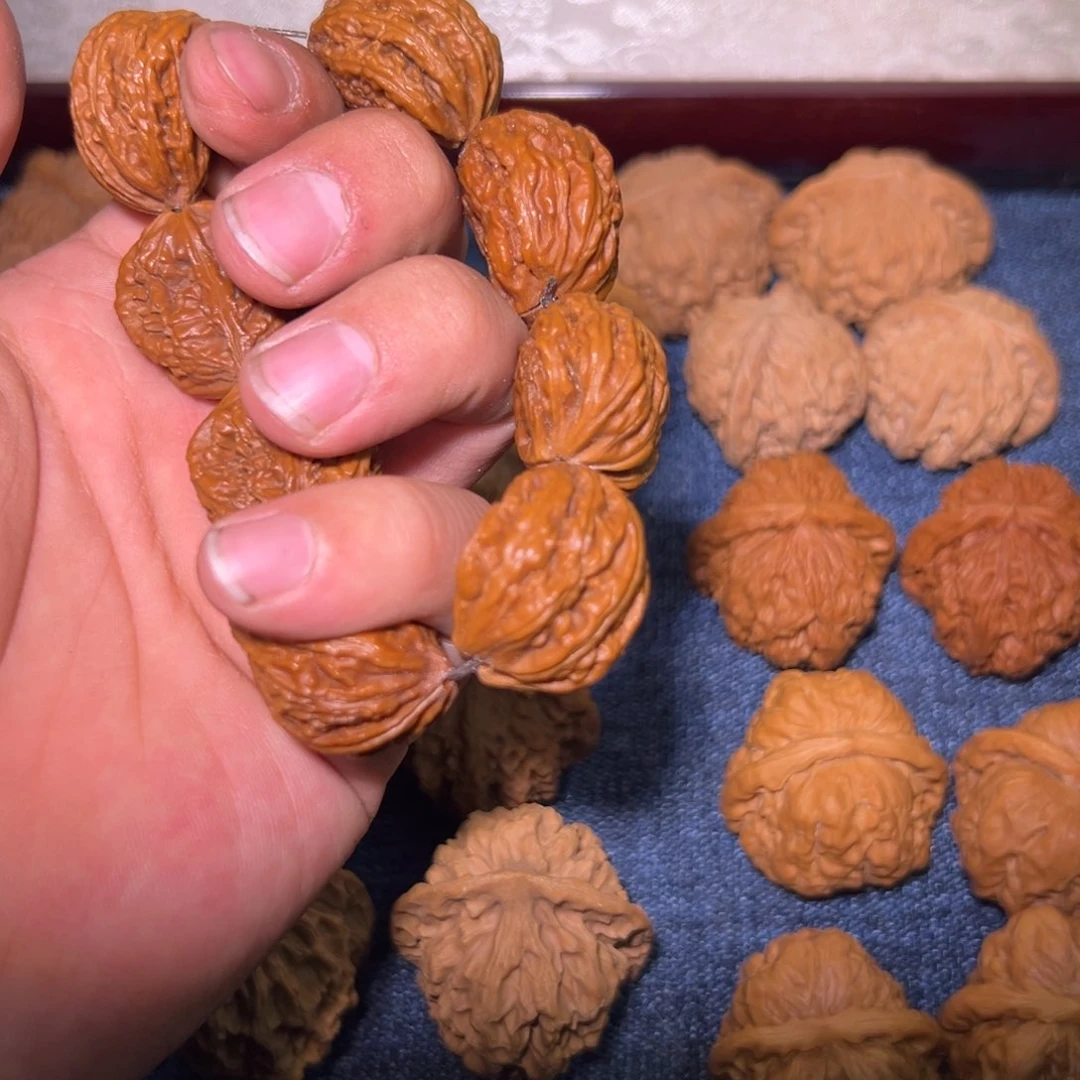 孤品手串已经打底