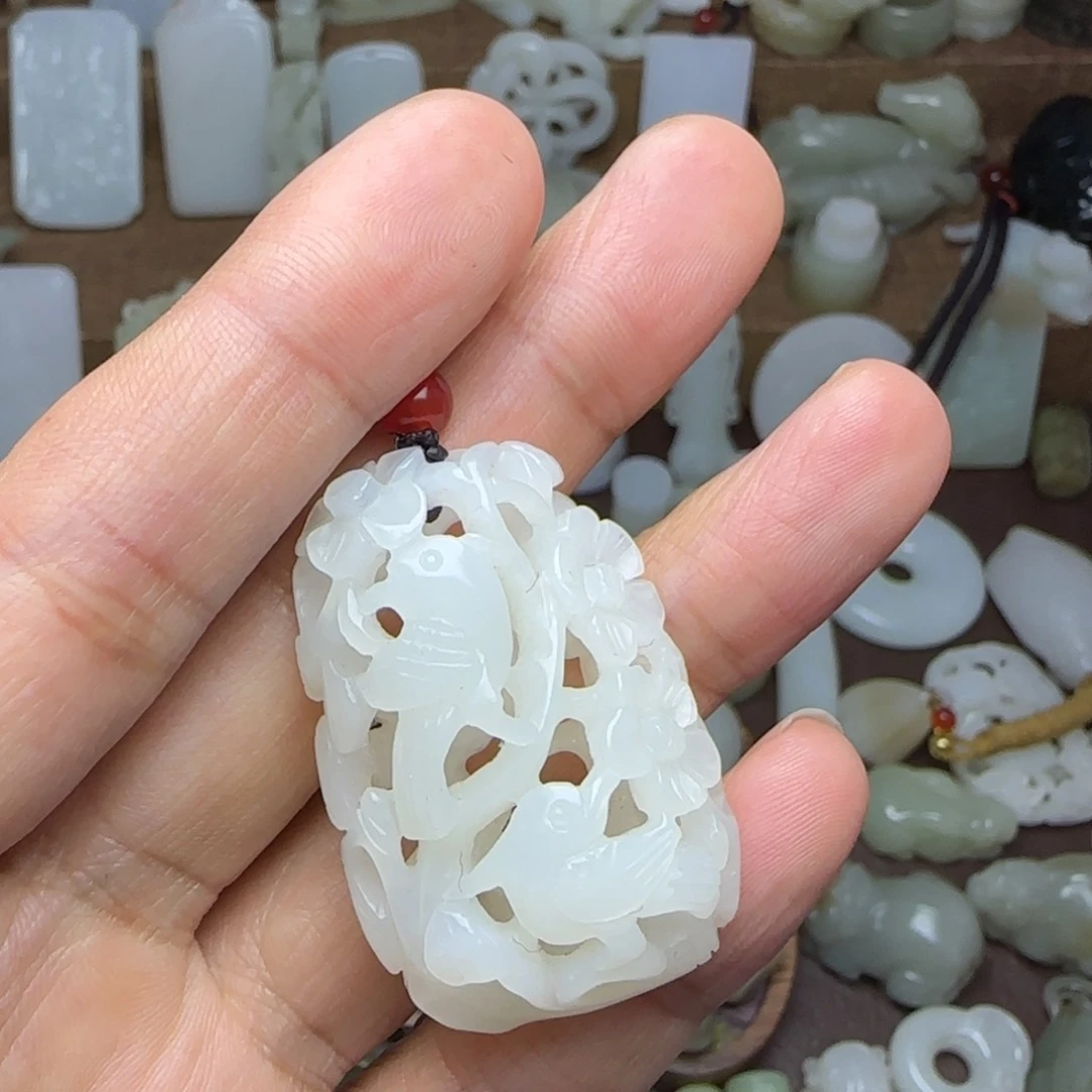 和田玉挂件未镶嵌