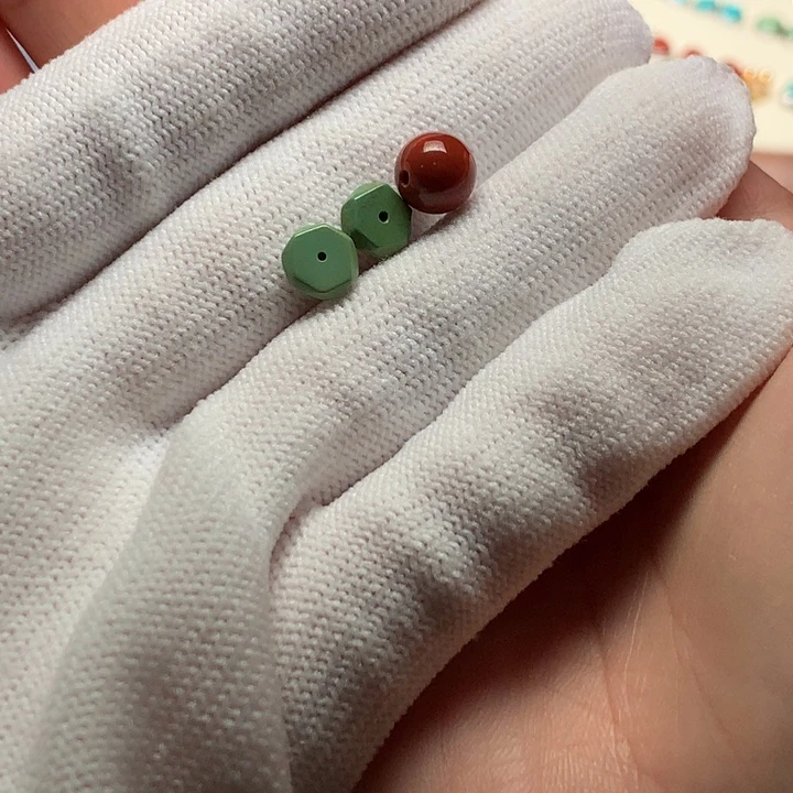 未镶嵌南红玛瑙珠宝奇石