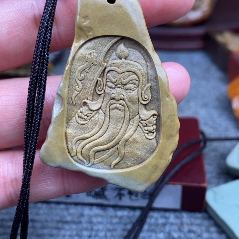 【闪购商品】原石雕刻手把件