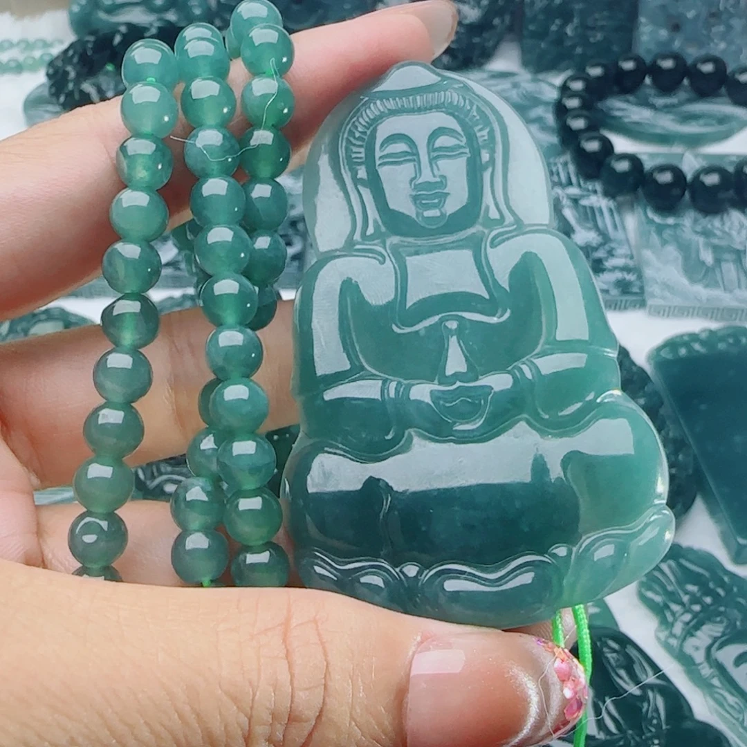 颈饰未镶嵌翡翠多样性发货天然的A货翡翠