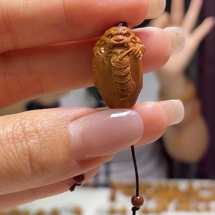 橄榄核吊坠橄榄核