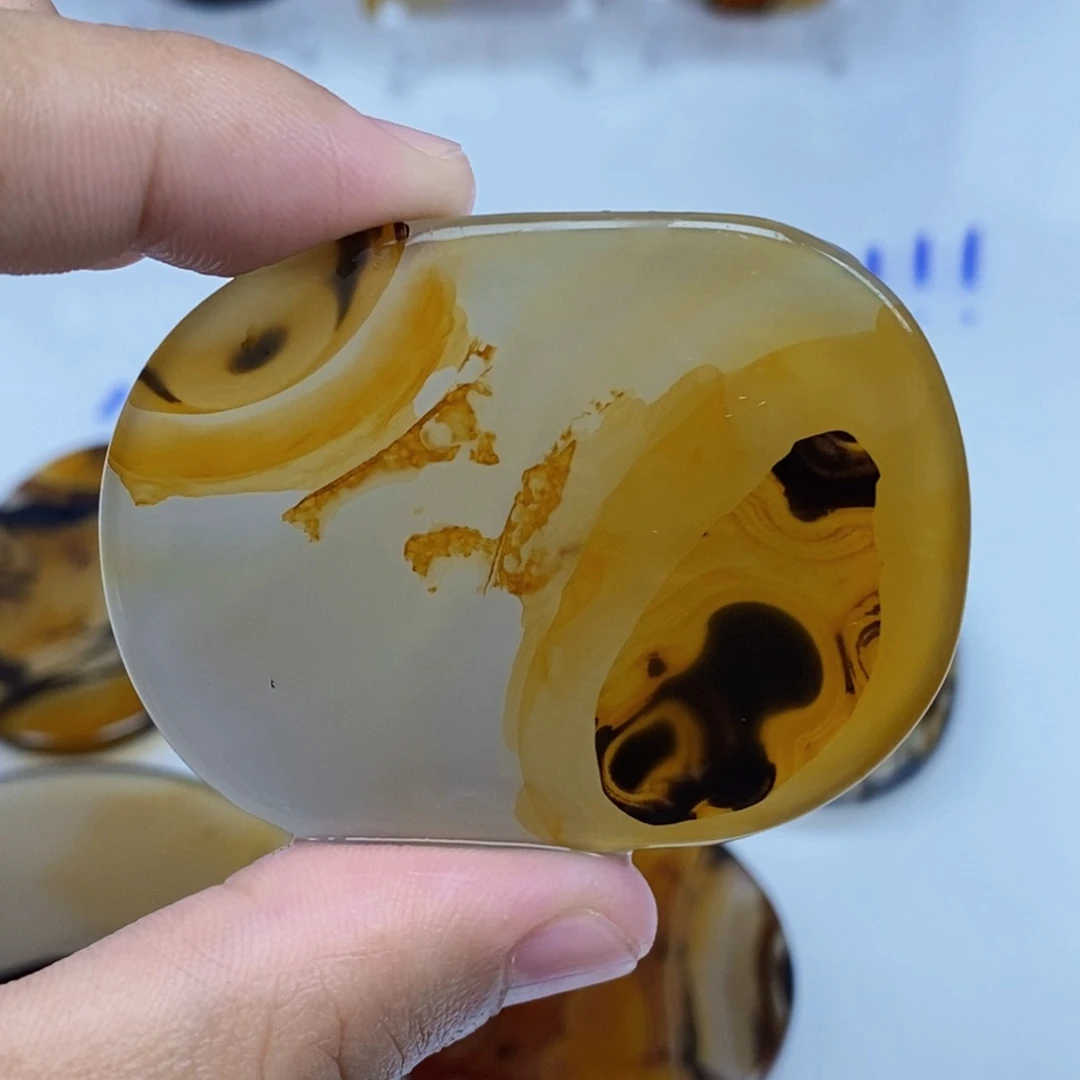 玛瑙/玉髓未镶嵌珠宝半成品