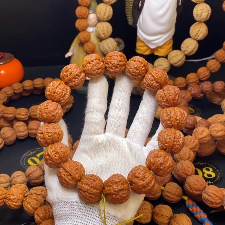 我***器文玩核桃手串珊瑚八棱