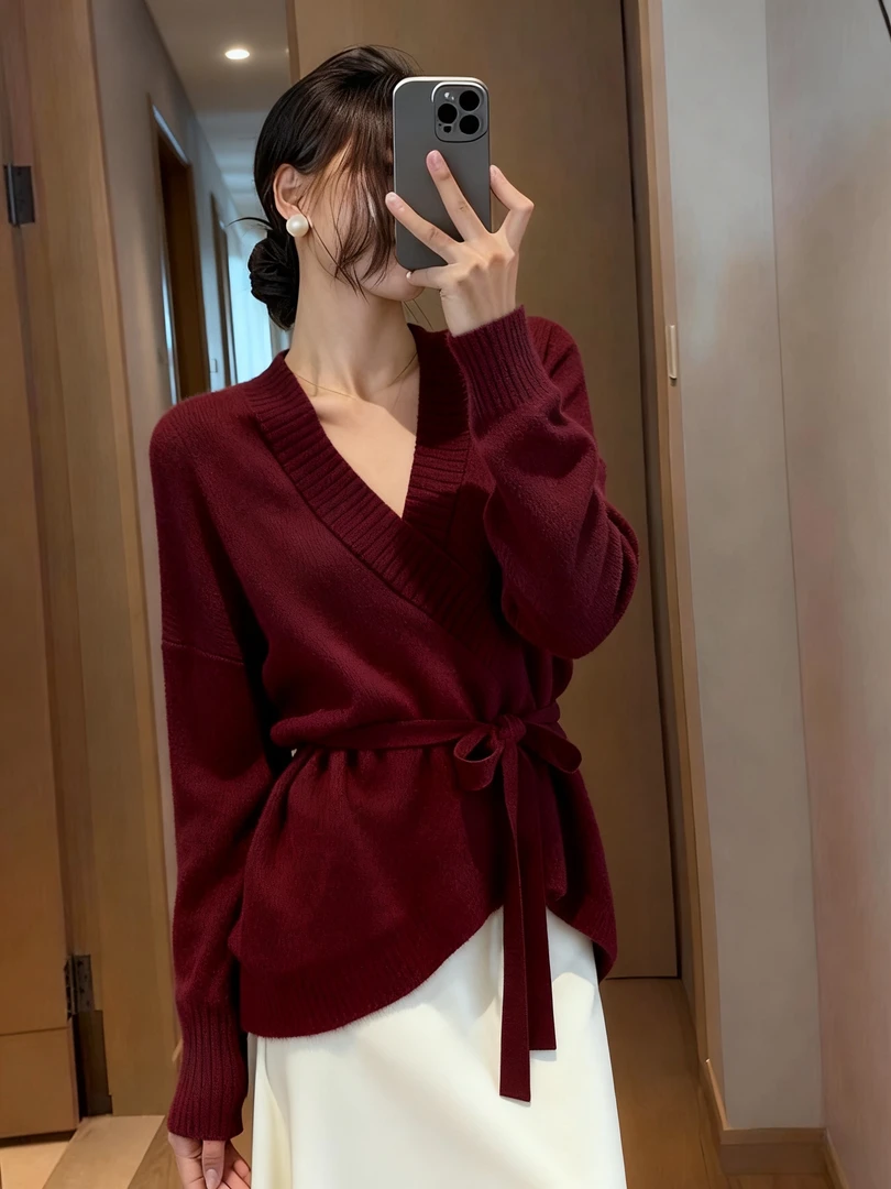 冬季流行爆款法式巨好看独特漂亮氛围感收腰红色针织秋冬百搭毛衣