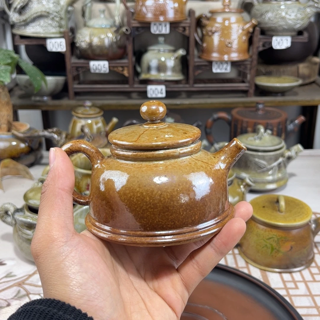 180cc白泥微瑕柴烧半月壶