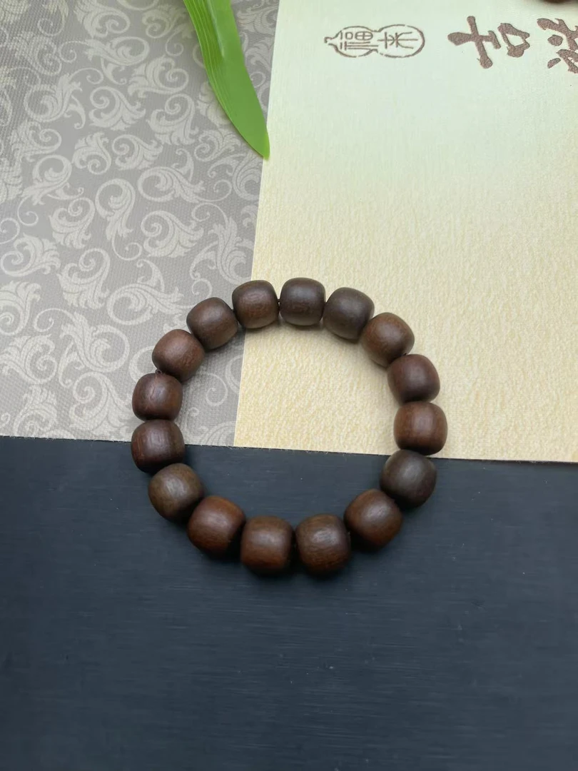 玥香阁文玩文创沉香木串114