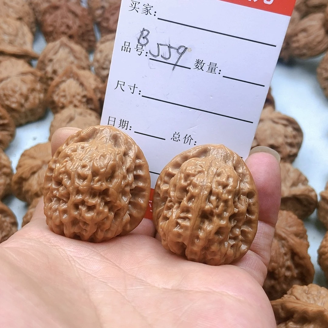 文玩核桃吊坠559号方金蝉37尺