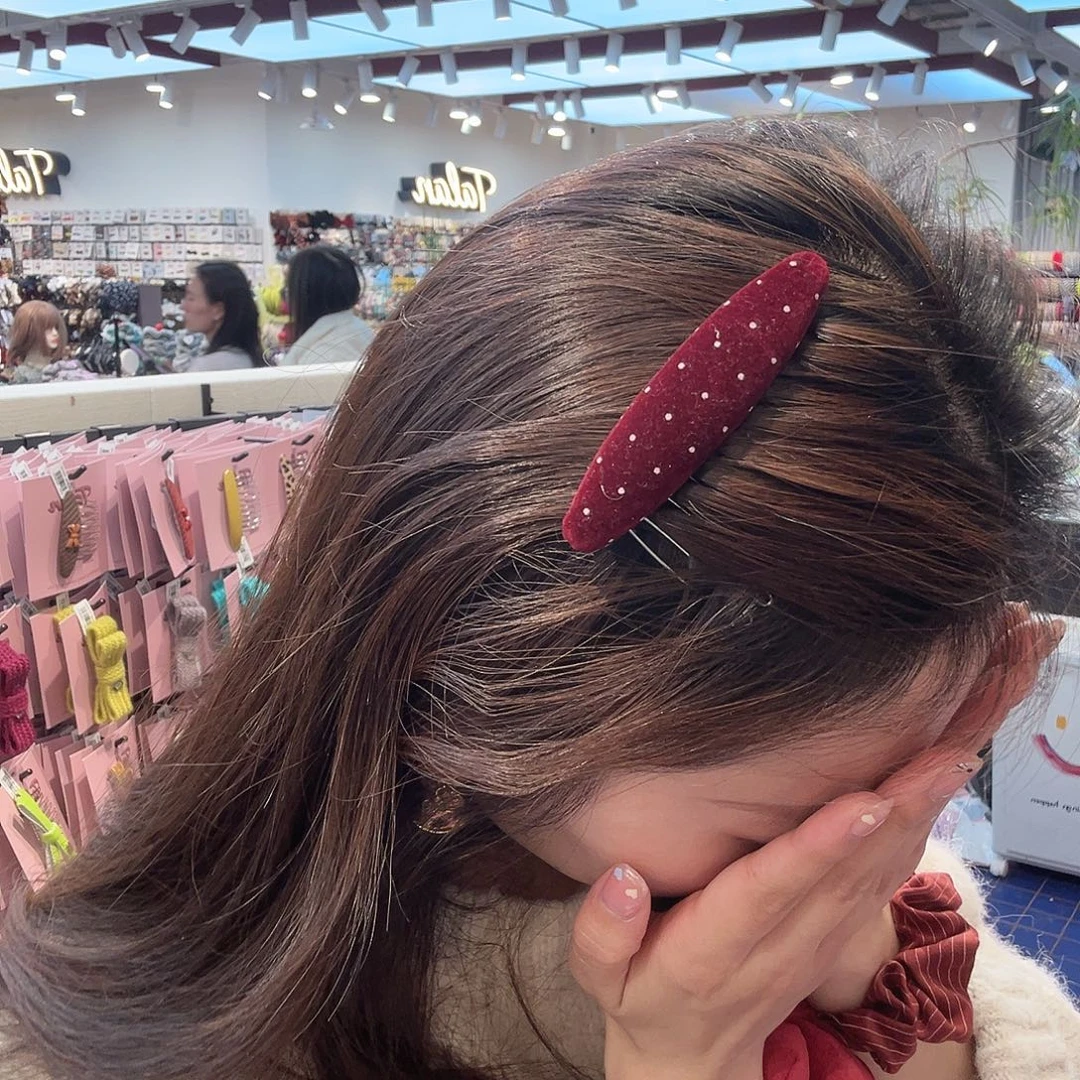 布艺非金属波点插梳